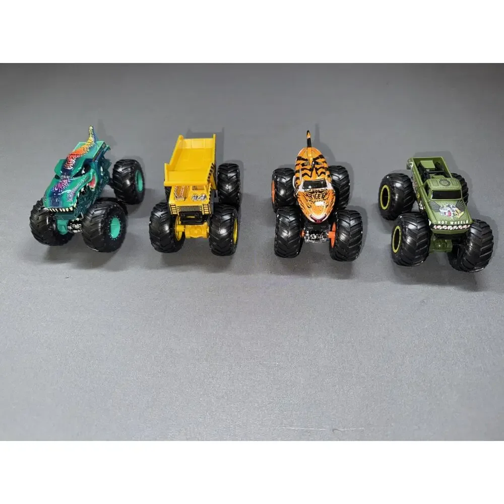 Hot Wheels Monster Jam Trucks,preowned lot of 4